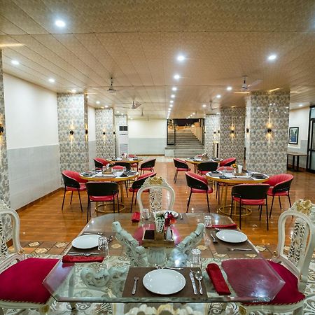 The Neeraj Palace Rishīkesh المظهر الخارجي الصورة
