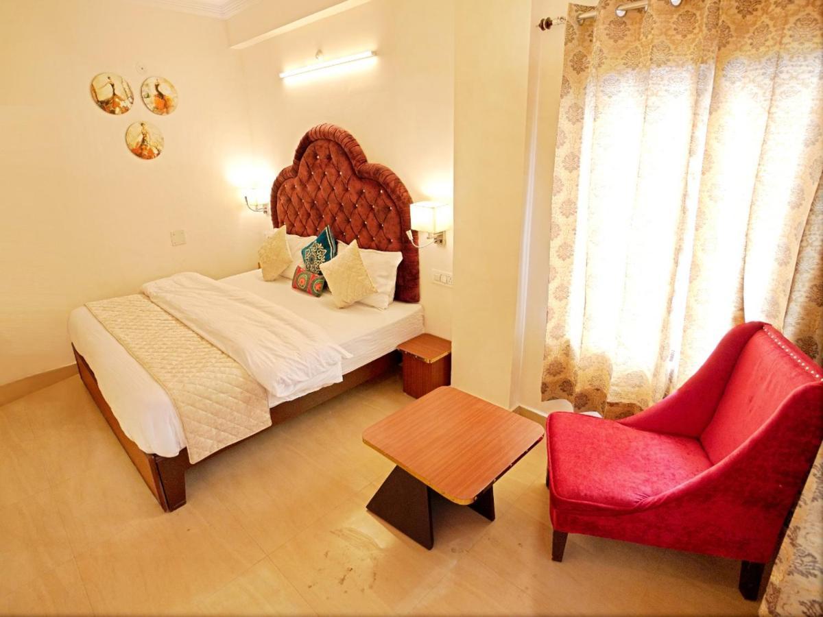 The Neeraj Palace Rishīkesh المظهر الخارجي الصورة